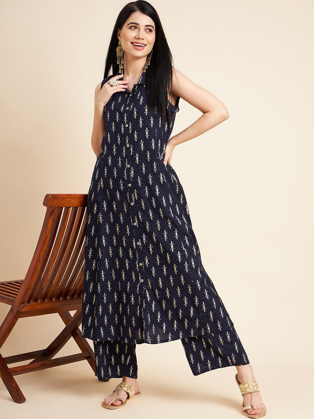 Sangria Ethnic Motifs Printed Pure Cotton A-line Kurta With Palazzos, Navy blue
Sangria Ethnic Motifs Printed Pure Cotton A-line Kurta With Palazzos, Navy blue
