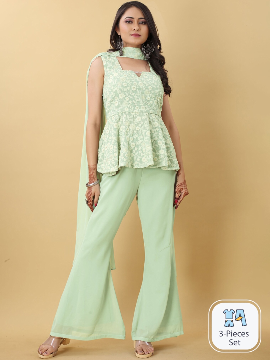 Angroop Floral Embroidered Thread Work A-Line Kurti & Trousers With Dupatta, Sea green
Angroop Floral Embroidered Thread Work A-Line Kurti & Trousers With Dupatta, Sea green