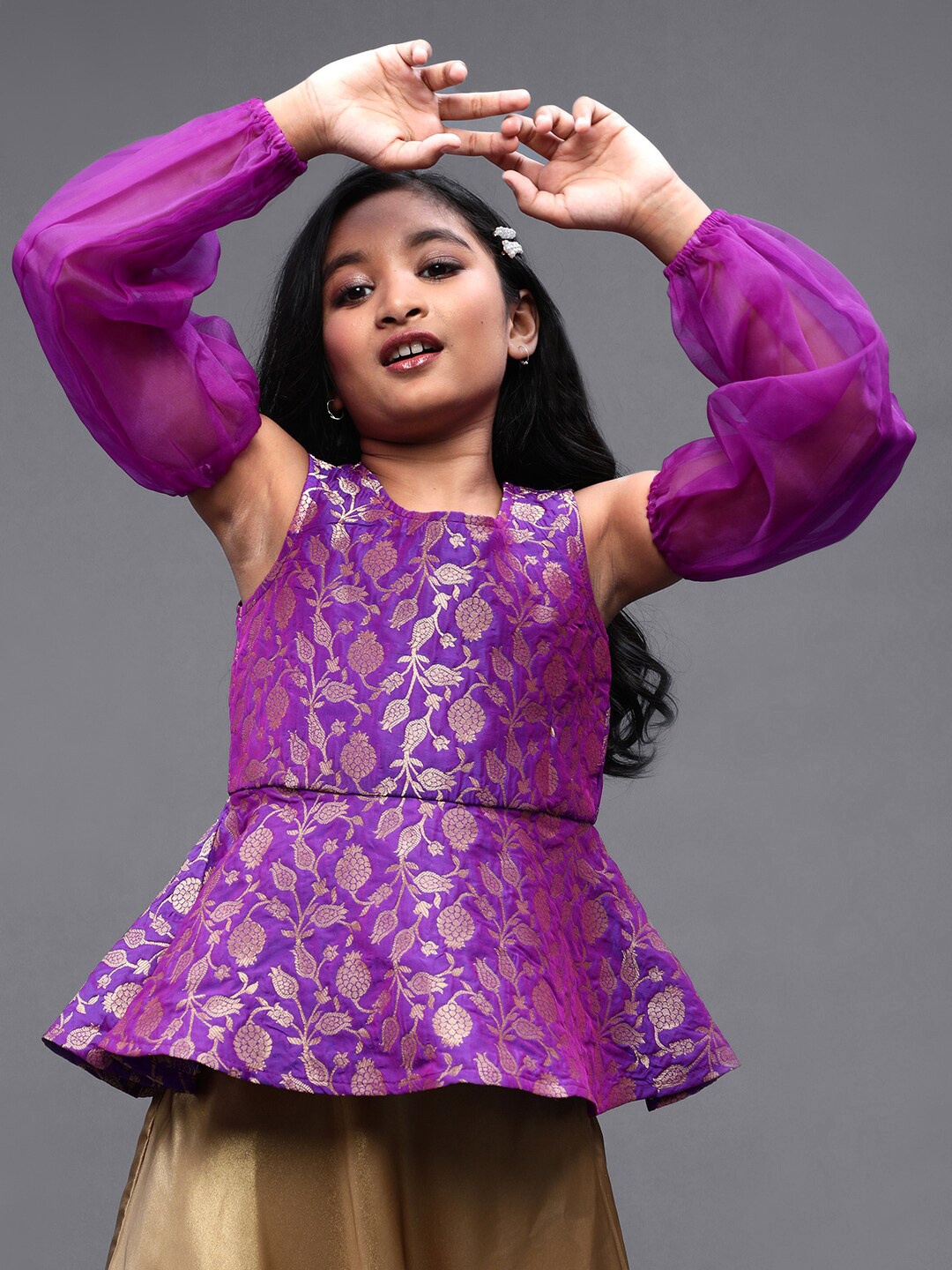 Aks Kids Girls Floral Woven Design Sleeveless Peplum Top With Organza Detachable Sleeves, Purple
Aks Kids Girls Floral Woven Design Sleeveless Peplum Top With Organza Detachable Sleeves, Purple