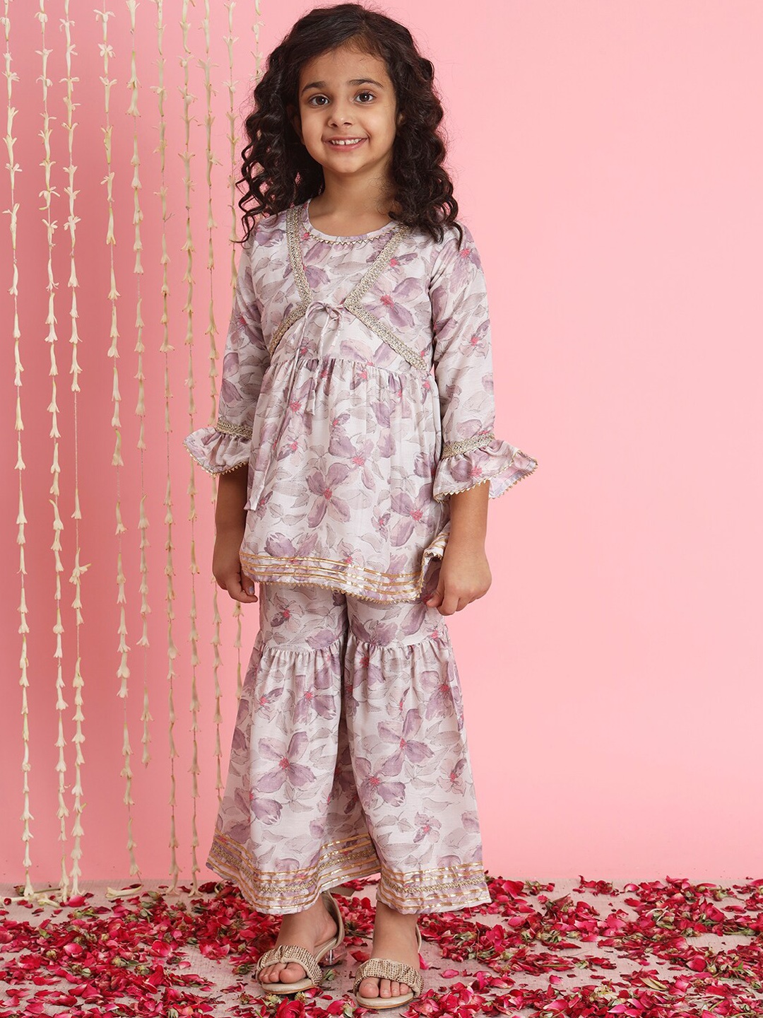 Readiprint Girls Floral Printed Empire Gotta Patti Pure Cotton Kurti With Sharara, Beige
Readiprint Girls Floral Printed Empire Gotta Patti Pure Cotton Kurti With Sharara, Beige