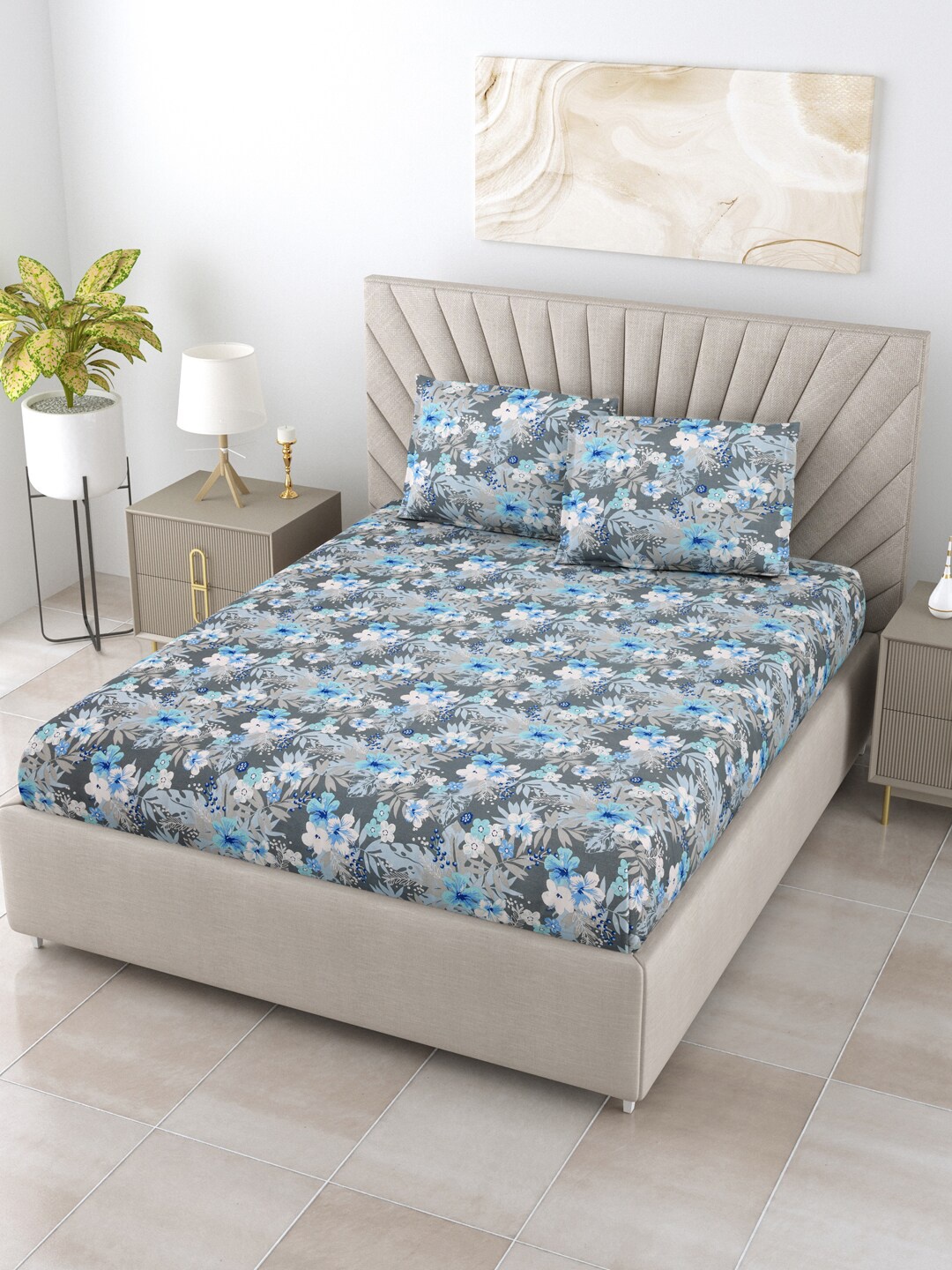 BOMBAY DYEING Epigram Grey Printed Cotton 120 TC Queen Bedsheet with 2 Pillow Covers
BOMBAY DYEING Epigram Grey Printed Cotton 120 TC Queen Bedsheet with 2 Pillow Covers