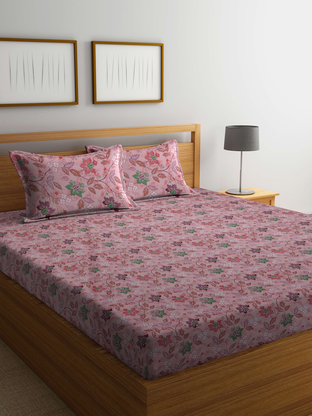 BOMBAY DYEING Epigram Red & Pink Floral Cotton 120 TC Queen Bedsheet & Pillow Covers
BOMBAY DYEING Epigram Red & Pink Floral Cotton 120 TC Queen Bedsheet & Pillow Covers
