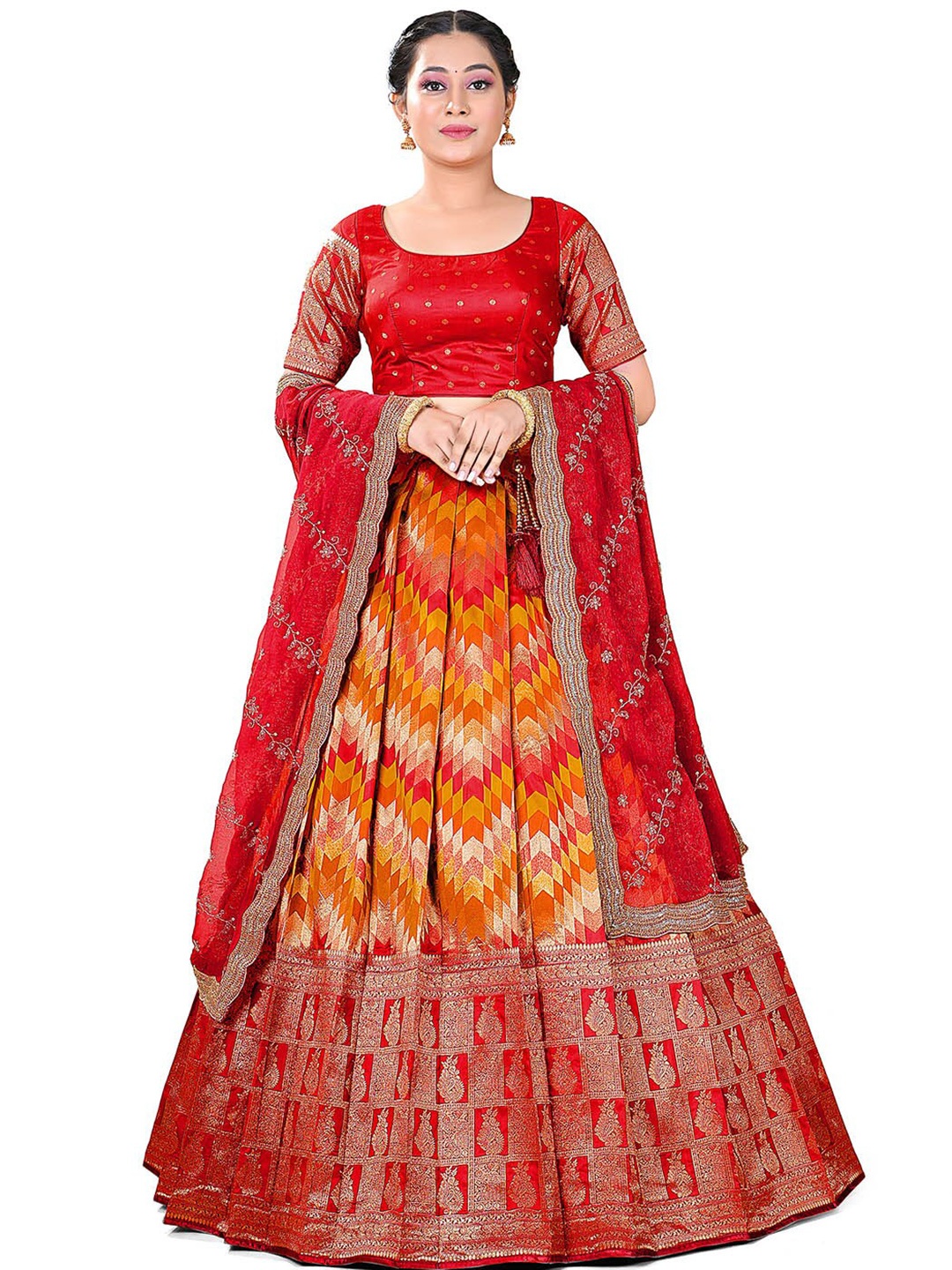 HALFSAREE STUDIO Woven Design Semi-Stitched Lehenga & Unstitched Blouse With Dupatta, Red
HALFSAREE STUDIO Woven Design Semi-Stitched Lehenga & Unstitched Blouse With Dupatta, Red