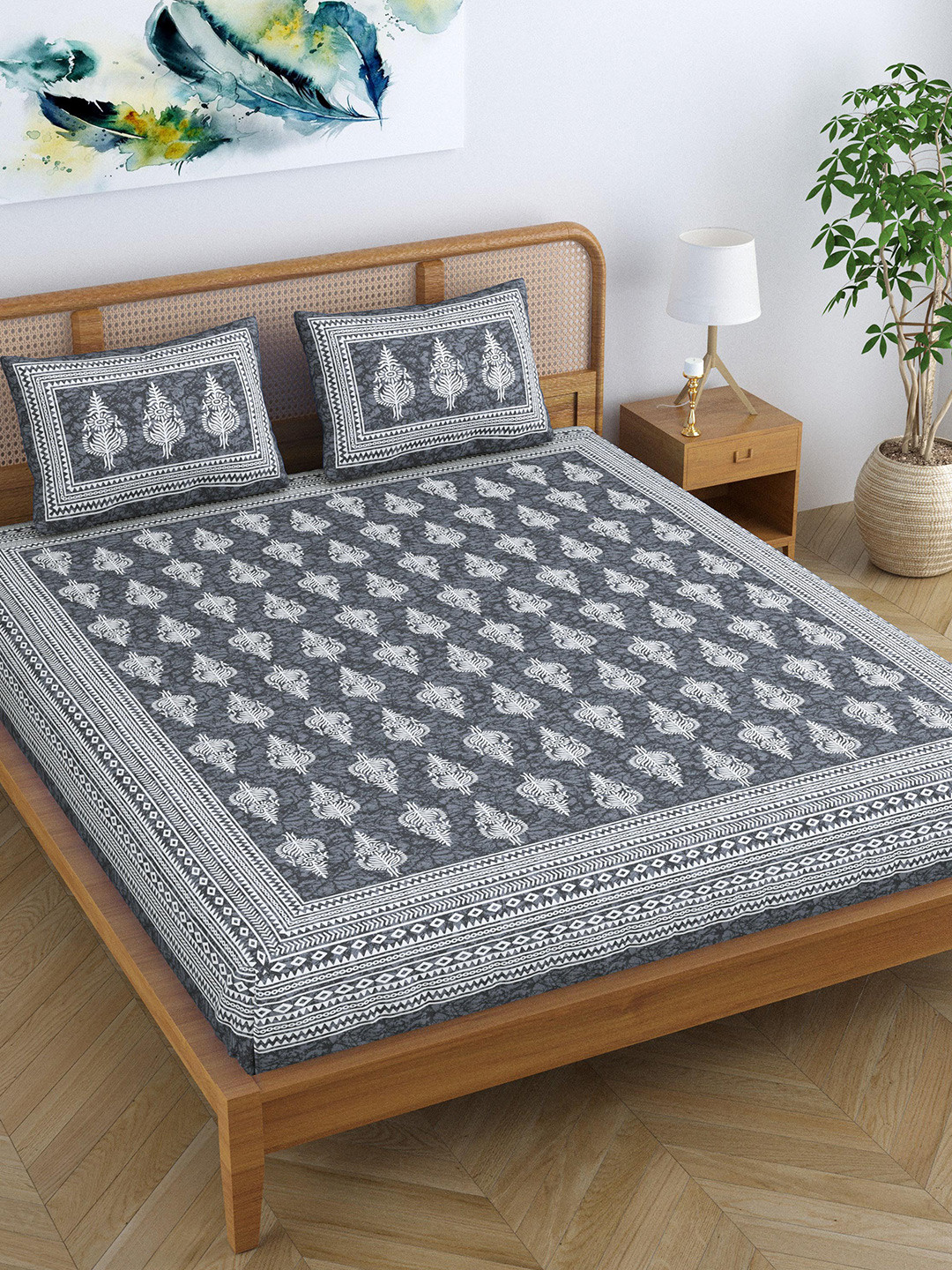 SheetKart Jaipuri Grey & White Printed Cotton 144 TC Queen Bedsheet with 2 Pillow Covers
SheetKart Jaipuri Grey & White Printed Cotton 144 TC Queen Bedsheet with 2 Pillow Covers