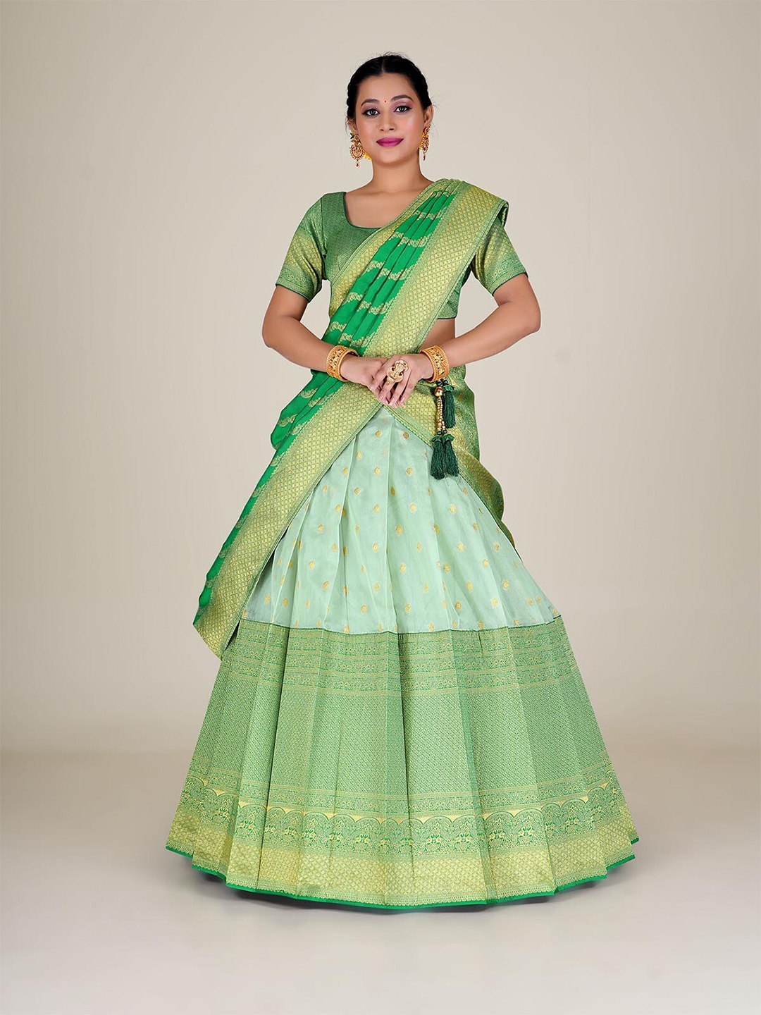 HALFSAREE STUDIO Woven Design Semi-Stitched Lehenga & Unstitched Blouse With Dupatta, Green
HALFSAREE STUDIO Woven Design Semi-Stitched Lehenga & Unstitched Blouse With Dupatta, Green