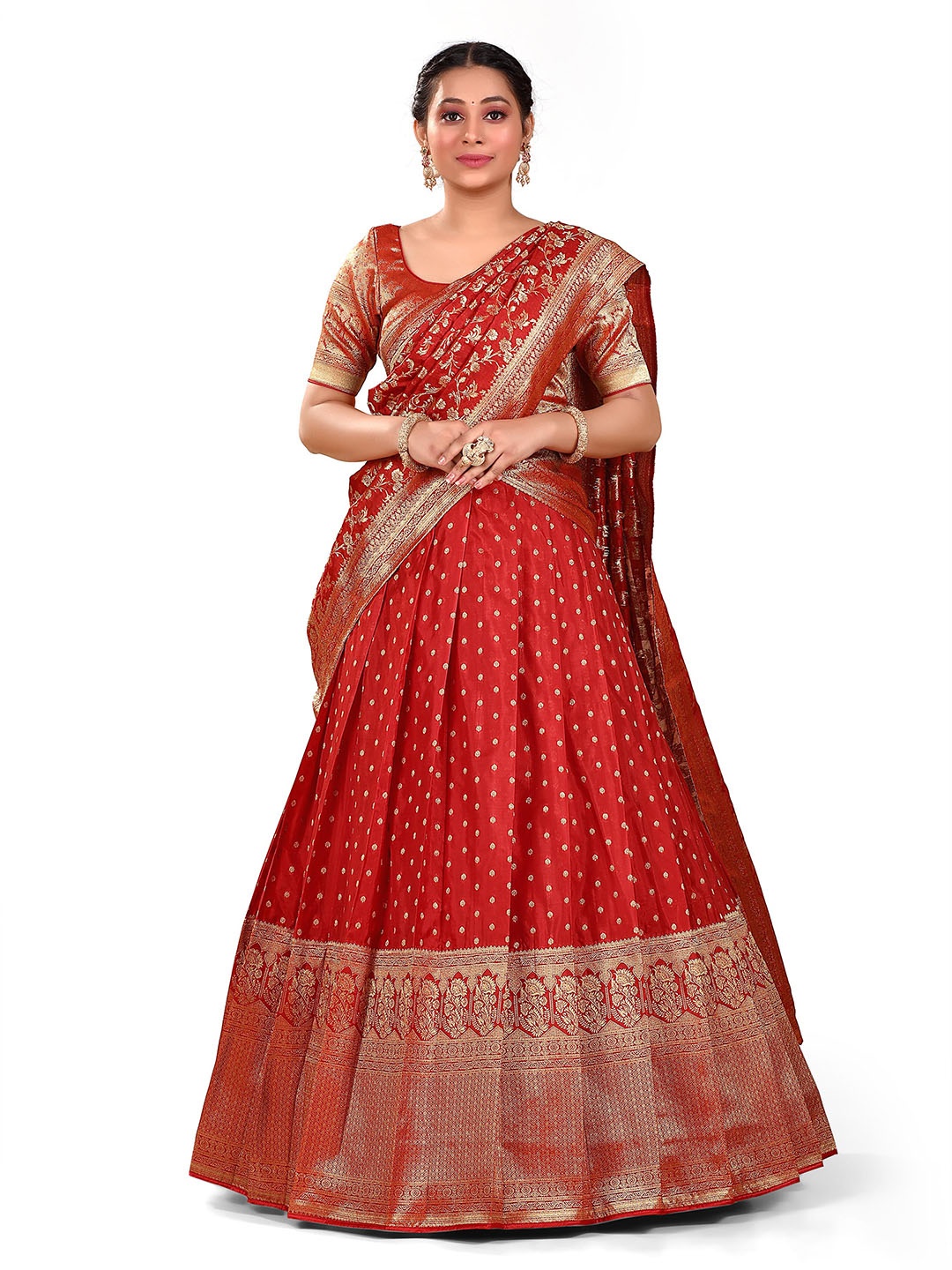 HALFSAREE STUDIO Woven Design Semi-Stitched Lehenga & Unstitched Blouse With Dupatta, Red
HALFSAREE STUDIO Woven Design Semi-Stitched Lehenga & Unstitched Blouse With Dupatta, Red