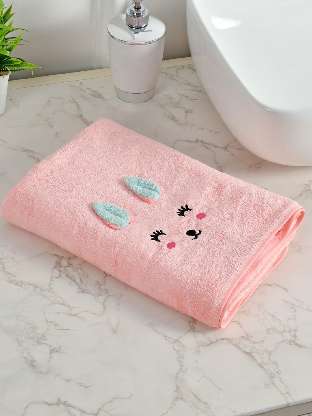 Bajo's Pink Printed 650 GSM Microfiber Bath Towel