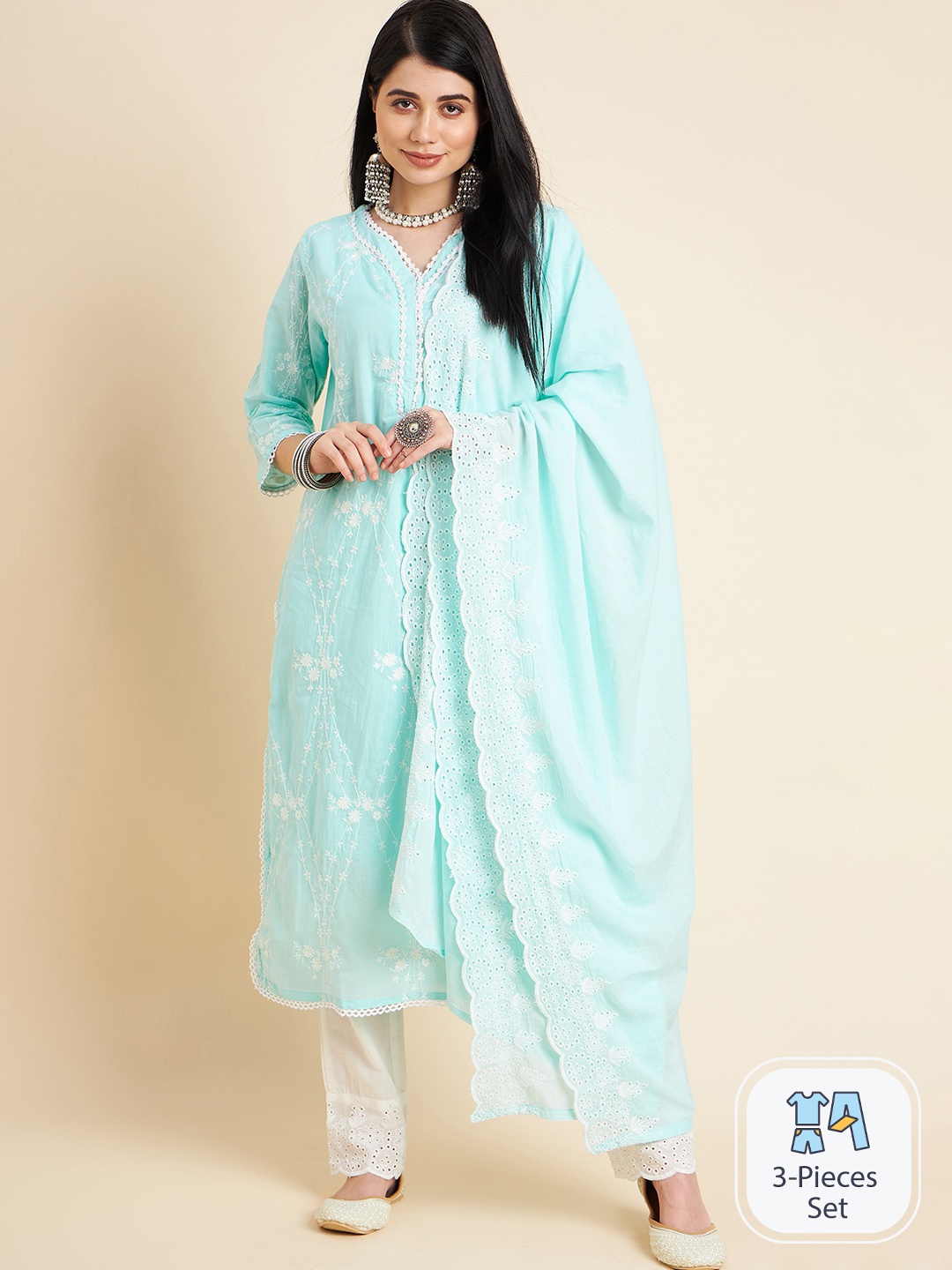 DIVYANK Floral Embroidered Regular Pure Cotton Kurta with Trousers & Dupatta, Turquoise blue
DIVYANK Floral Embroidered Regular Pure Cotton Kurta with Trousers & Dupatta, Turquoise blue