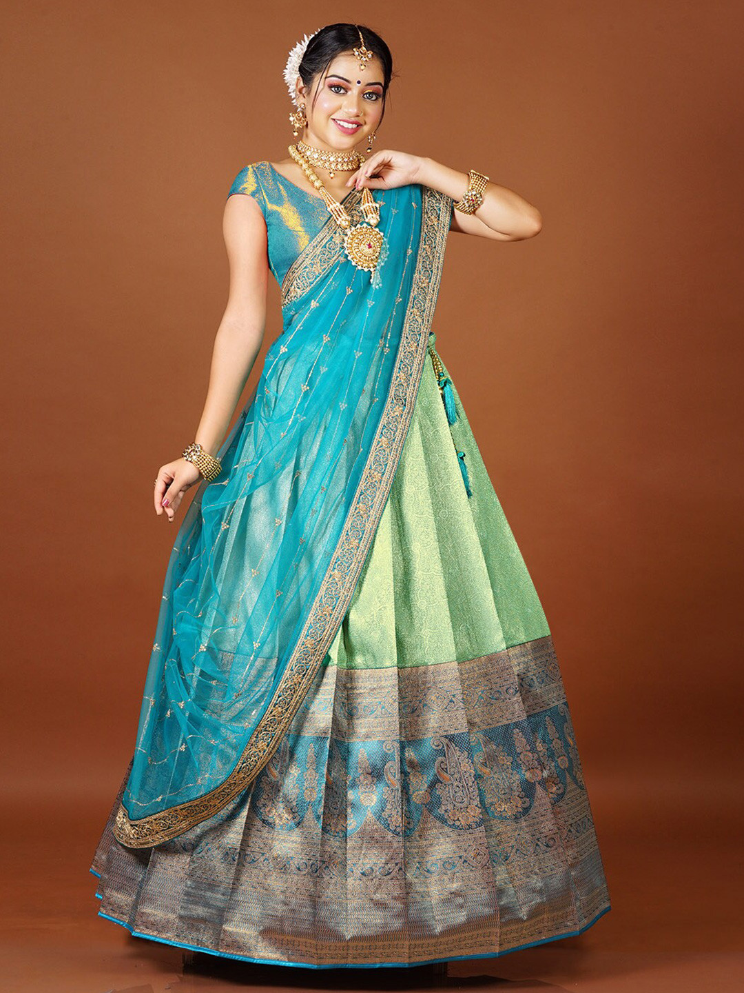 HALFSAREE STUDIO Woven Design Silk Semi-Stitched Lehenga & Unstitched Blouse With Dupatta, Blue
HALFSAREE STUDIO Woven Design Silk Semi-Stitched Lehenga & Unstitched Blouse With Dupatta, Blue