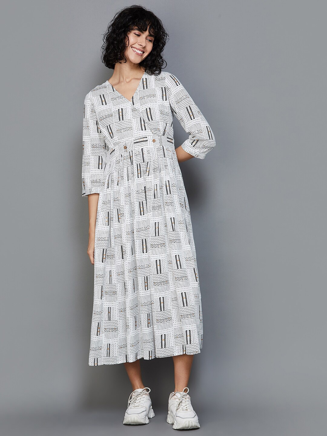 Colour Me by Melange Geometric Printed Roll-Up Sleeves Fit and Flare Midi Dress, Off white
Colour Me by Melange Geometric Printed Roll-Up Sleeves Fit and Flare Midi Dress, Off white