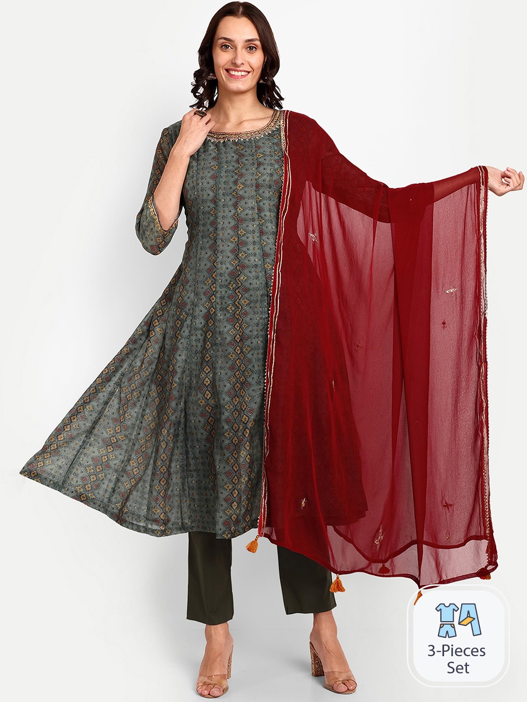 KAVITA GUPTA Ethnic Motifs Embroidered Panelled Gotta Patti Anarkali Kurta with Dupatta, Olive
KAVITA GUPTA Ethnic Motifs Embroidered Panelled Gotta Patti Anarkali Kurta with Dupatta, Olive