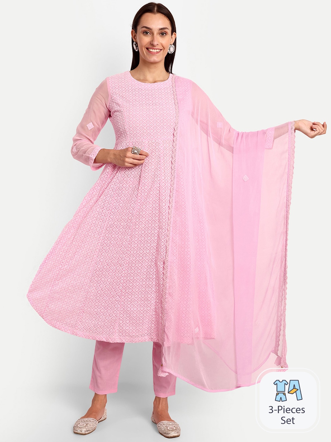 KAVITA GUPTA CHIKANKARI Ethnic Motifs Anarkali Kurta Set With Dupatta, Lavender