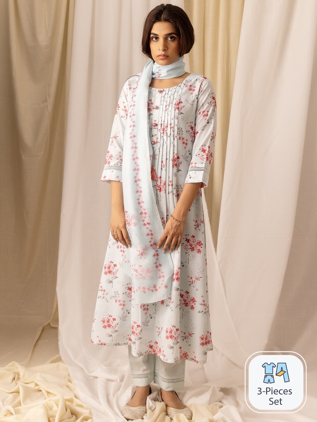 Ishin Floral Printed Pleated Thread Work A-Line Kurta with Trousers & Dupatta, White
Ishin Floral Printed Pleated Thread Work A-Line Kurta with Trousers & Dupatta, White