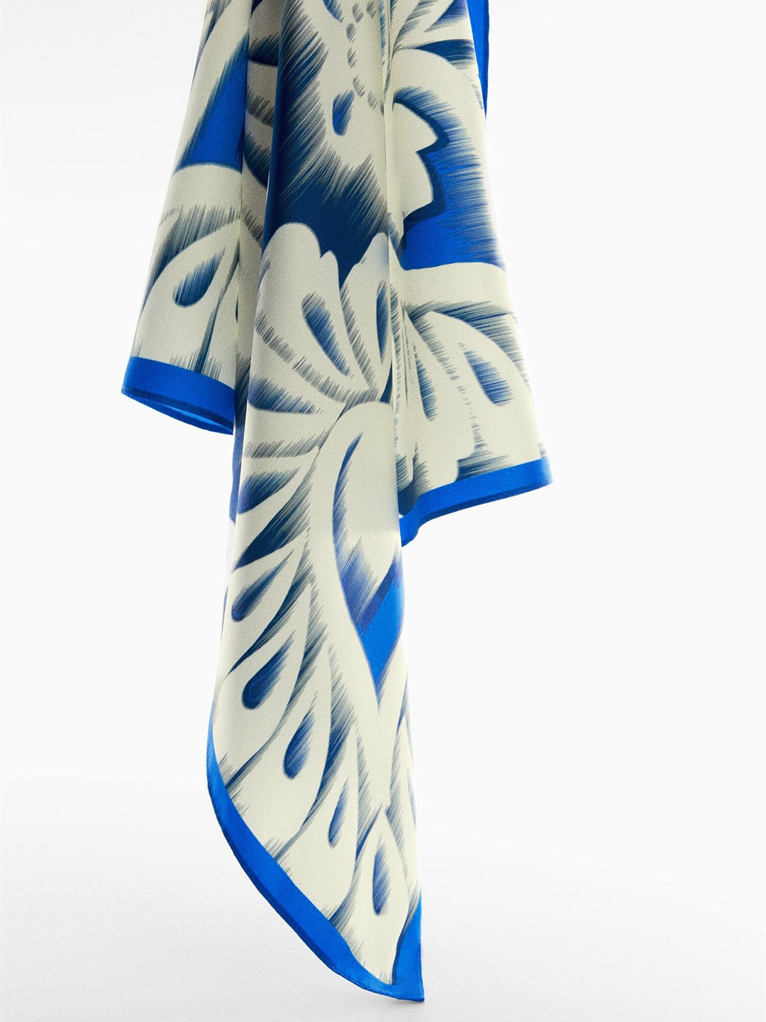 MANGO Women Satin Finish Printed Scarf, Cream