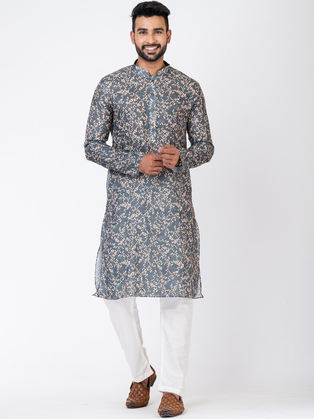 HU - Handcrafted Uniquely Geometric Printed Mandarin Collar Chanderi Cotton Kurta, Grey
HU - Handcrafted Uniquely Geometric Printed Mandarin Collar Chanderi Cotton Kurta, Grey