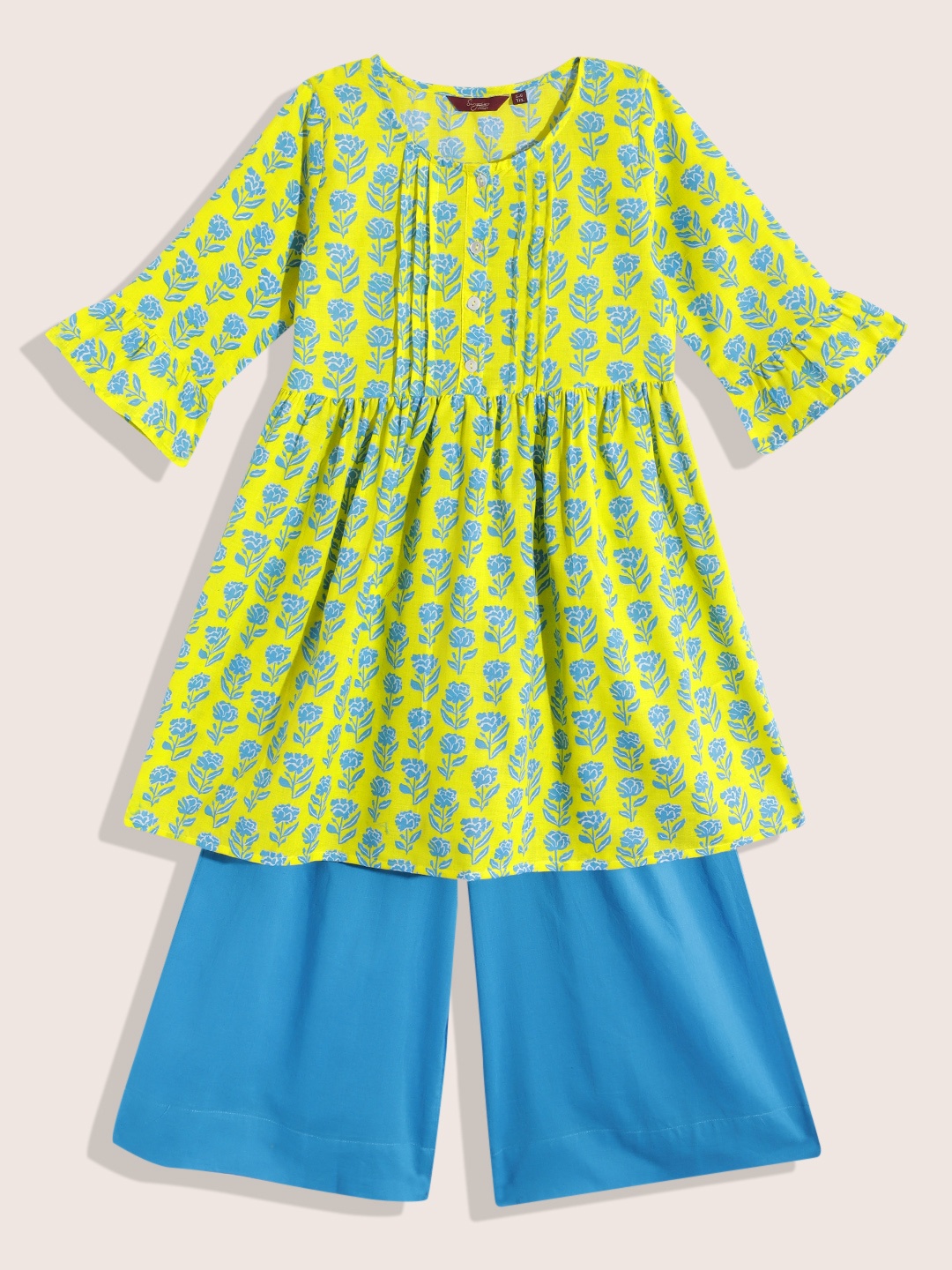 Sangria Girls Floral Printed Regular Pure Cotton Kurta with Palazzos, Fluorescent green
Sangria Girls Floral Printed Regular Pure Cotton Kurta with Palazzos, Fluorescent green