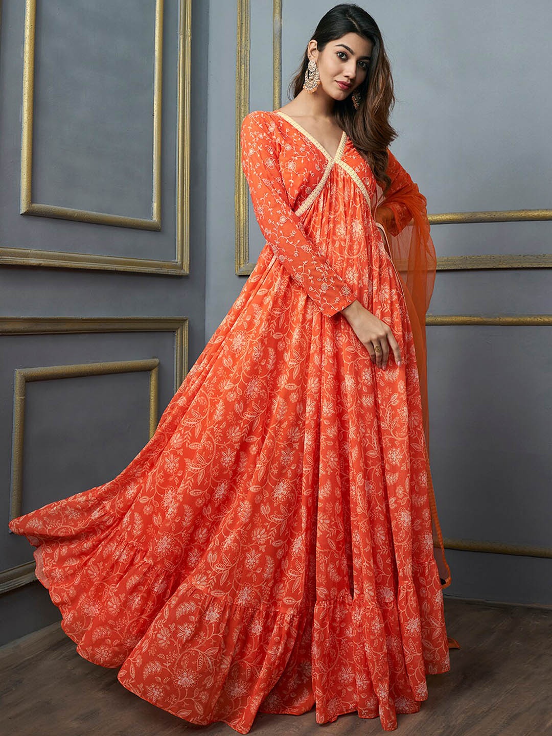 Inddus Floral Printed V-Neck Gotta Patti Georgette Anarkali Empire Kurta With Dupatta, Orange
Inddus Floral Printed V-Neck Gotta Patti Georgette Anarkali Empire Kurta With Dupatta, Orange