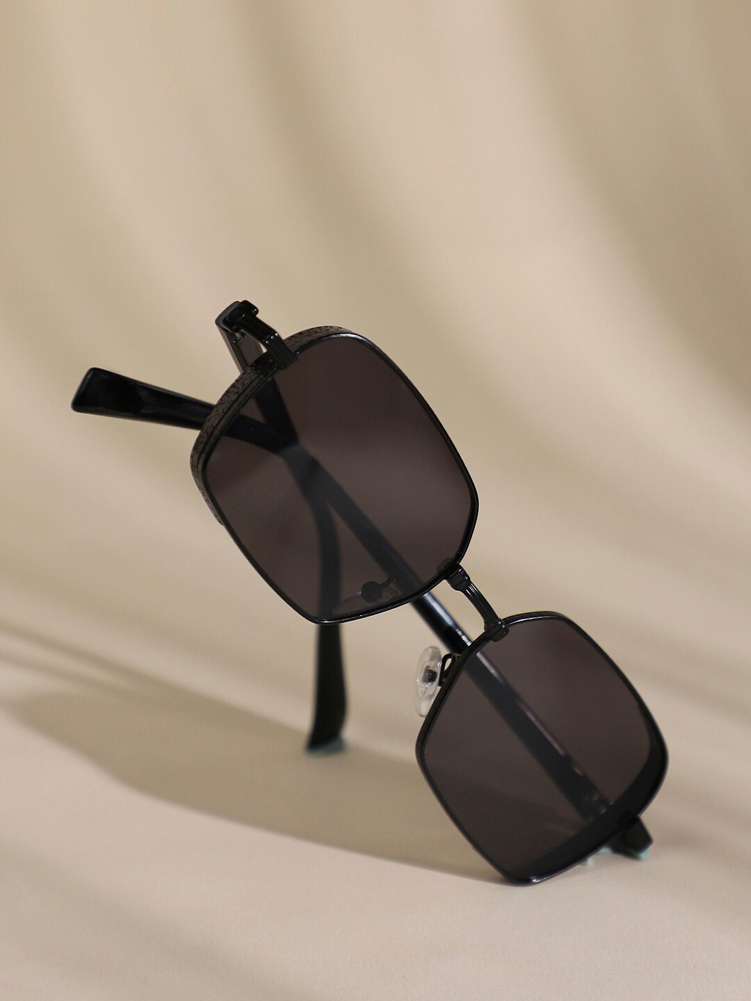 French Accent Men Lens & Square Sunglasses With UV Protected Lens AW23_FASG1007, Black
French Accent Men Lens & Square Sunglasses With UV Protected Lens AW23_FASG1007, Black