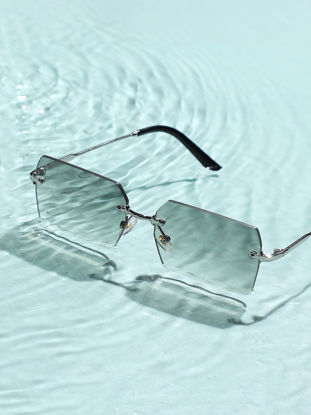 French Accent Men Lens & Rectangle Sunglasses with UV Protected Lens AW23_FASG1012, Gold
French Accent Men Lens & Rectangle Sunglasses with UV Protected Lens AW23_FASG1012, Gold