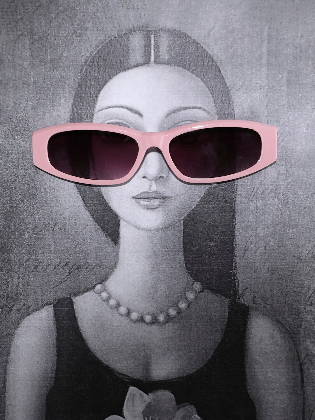 HAUTE SAUCE by Campus Sutra Women Oval Sunglasses With UV Protected Lens AW23_HSSG2273, Purple
HAUTE SAUCE by Campus Sutra Women Oval Sunglasses With UV Protected Lens AW23_HSSG2273, Purple