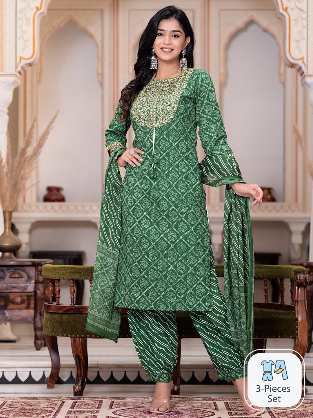 DORIYA Bandhani Printed Thread Work Straight Kurta With Salwar & Dupatta, Green
DORIYA Bandhani Printed Thread Work Straight Kurta With Salwar & Dupatta, Green