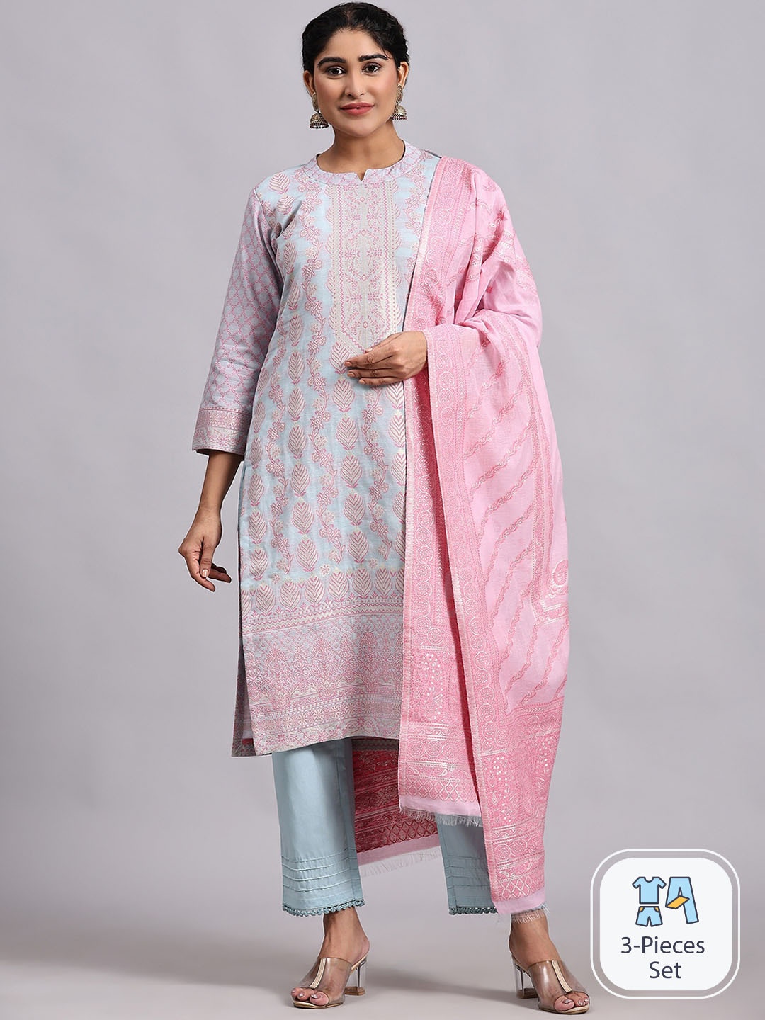 HOUSE OF KIRNA'S WITH LOGO OF HOK Ethnic Motifs Pure Cotton Kurta With Trousers & Dupatta, Pink
HOUSE OF KIRNA'S WITH LOGO OF HOK Ethnic Motifs Pure Cotton Kurta With Trousers & Dupatta, Pink