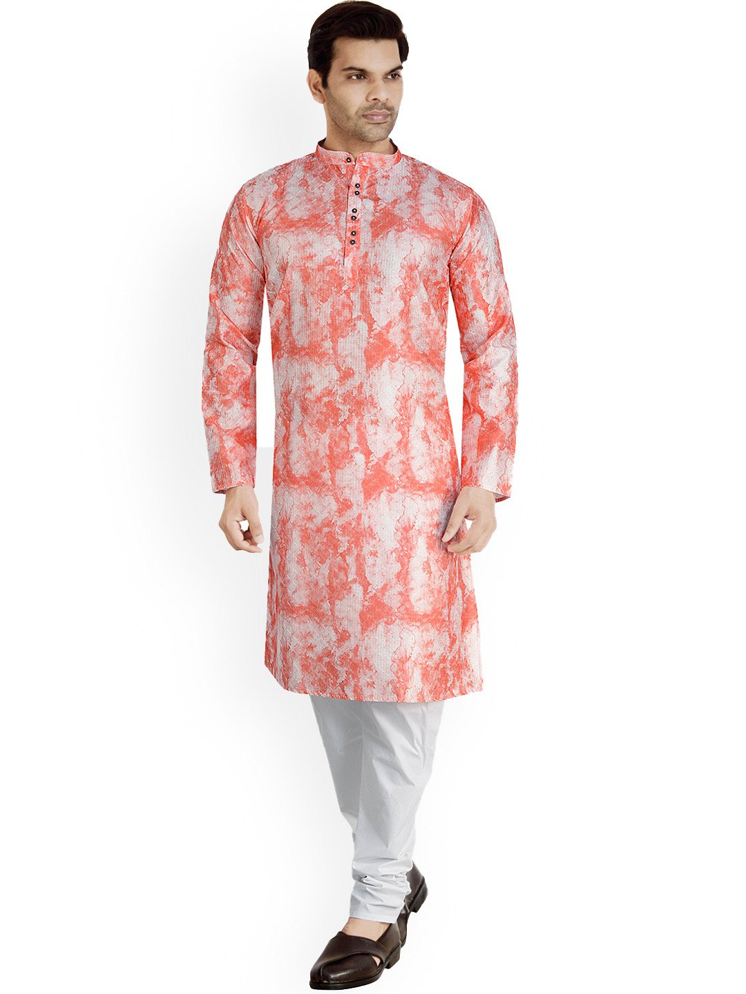 ARRUGA Geometric Embroidered Mandarin Collar Sequinned Straight Kurta with Churidar, Red 
ARRUGA Geometric Embroidered Mandarin Collar Sequinned Straight Kurta with Churidar, Red