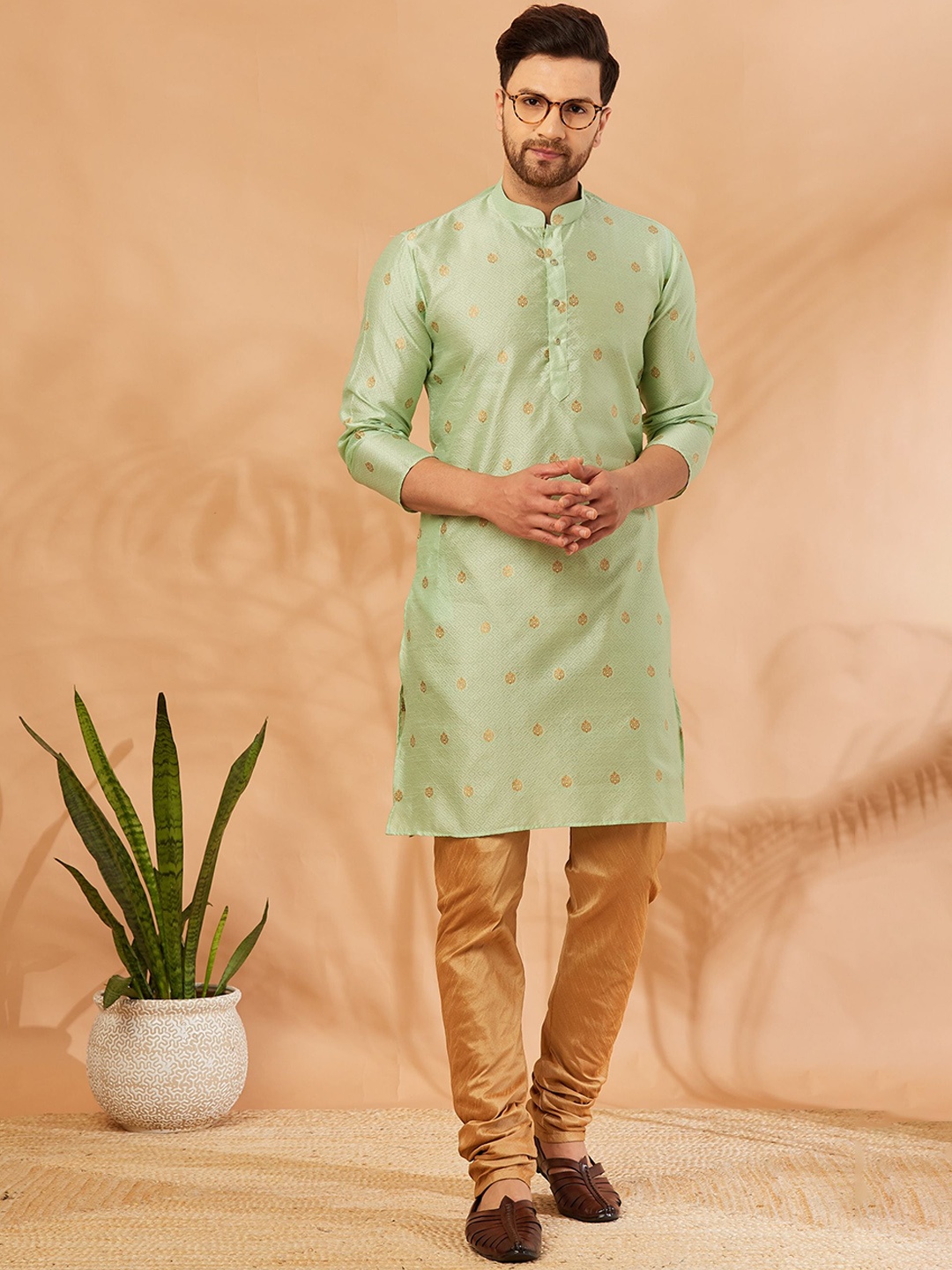 Armaan Ethnic Ethnic Motifs Printed Mandarin Collar Pure Cotton Kurta with Churidar, Lime green
Armaan Ethnic Ethnic Motifs Printed Mandarin Collar Pure Cotton Kurta with Churidar, Lime green
