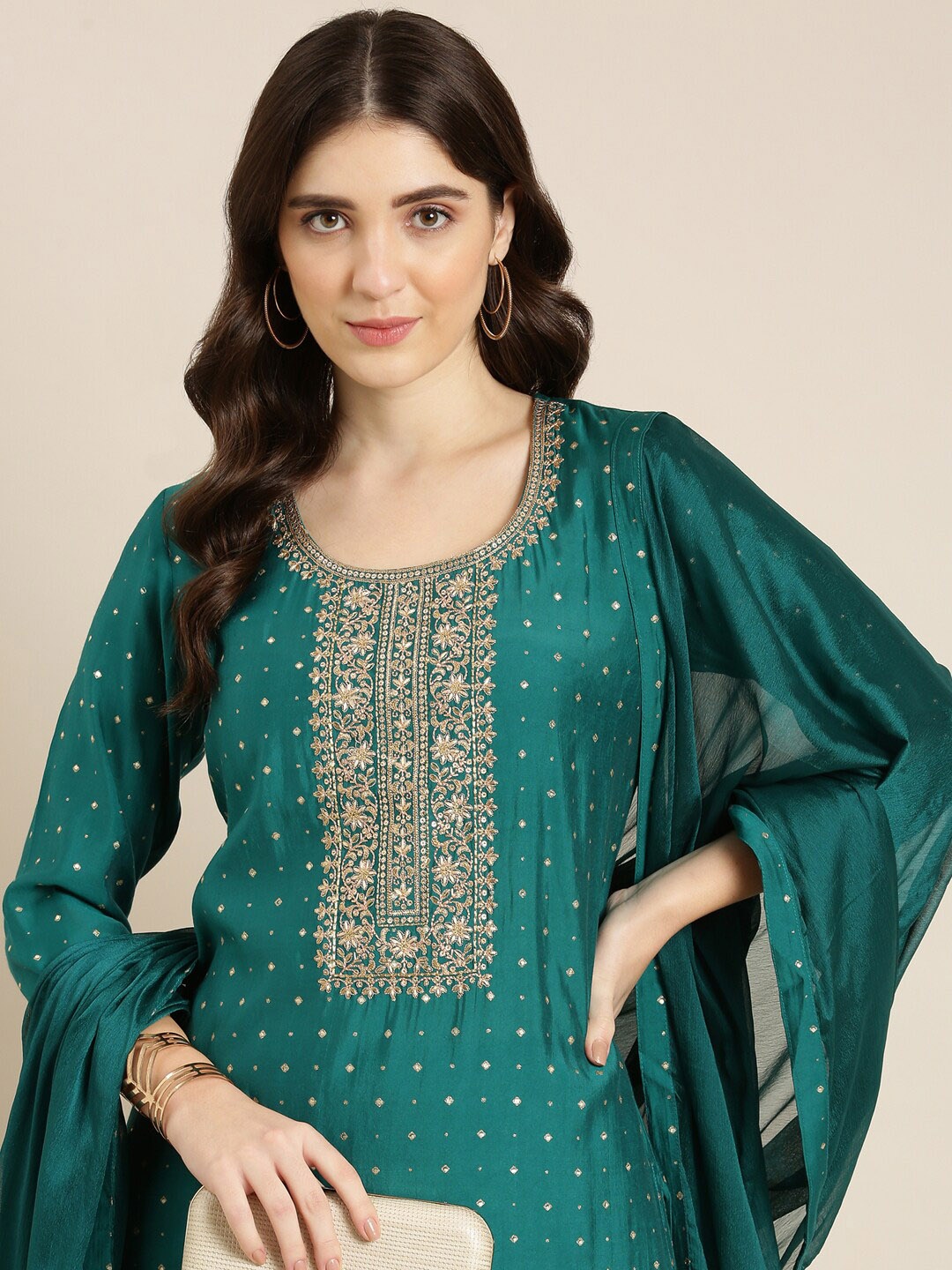 SHOWOFF Ethnic Motifs Printed Thread Work Straight Kurta With Trousers & Dupatta, Teal
SHOWOFF Ethnic Motifs Printed Thread Work Straight Kurta With Trousers & Dupatta, Teal