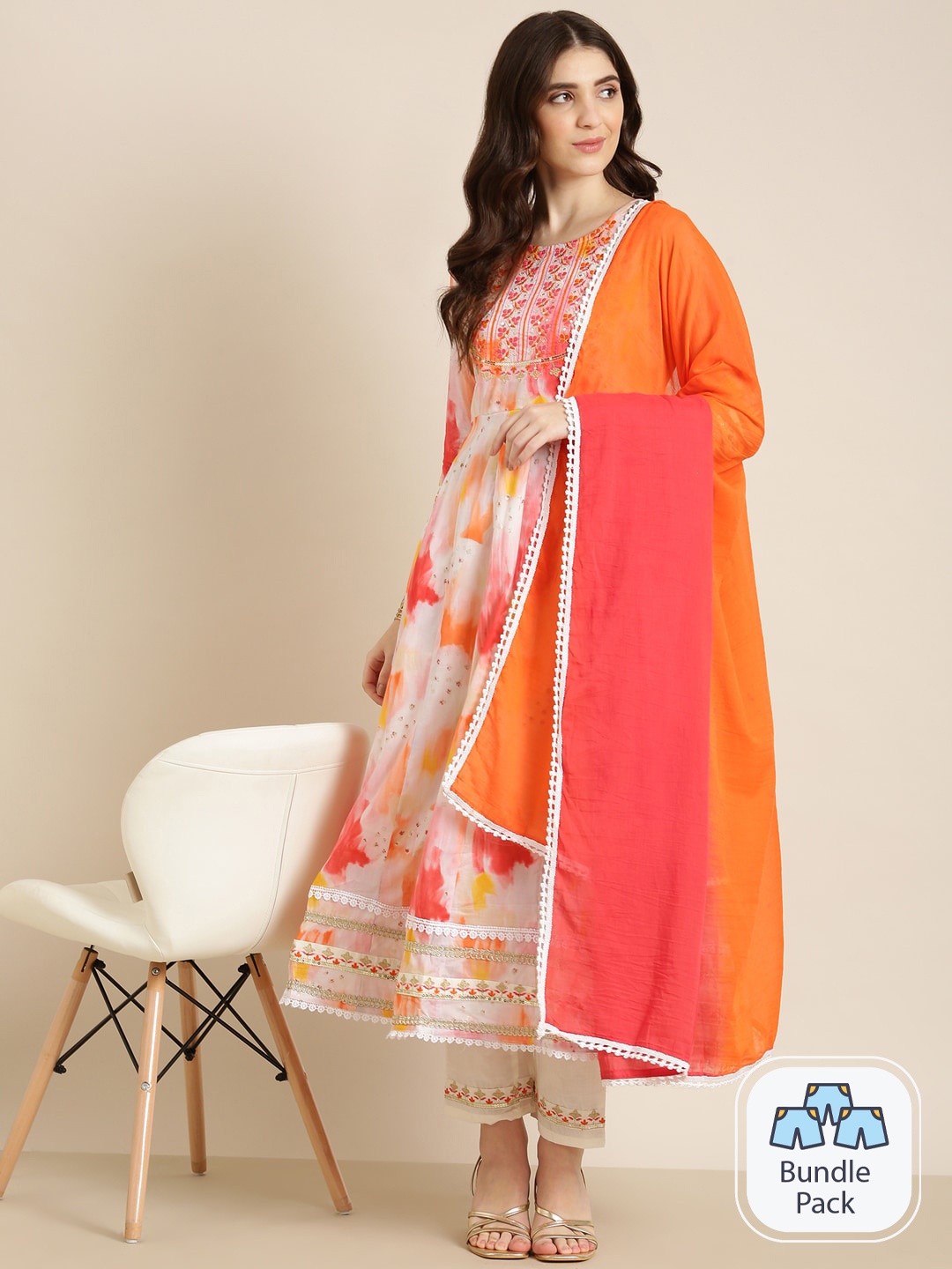 SHOWOFF Abstract Printed Sequinned Detailed Anarkali Kurta & Trousers With Dupatta, Orange
SHOWOFF Abstract Printed Sequinned Detailed Anarkali Kurta & Trousers With Dupatta, Orange