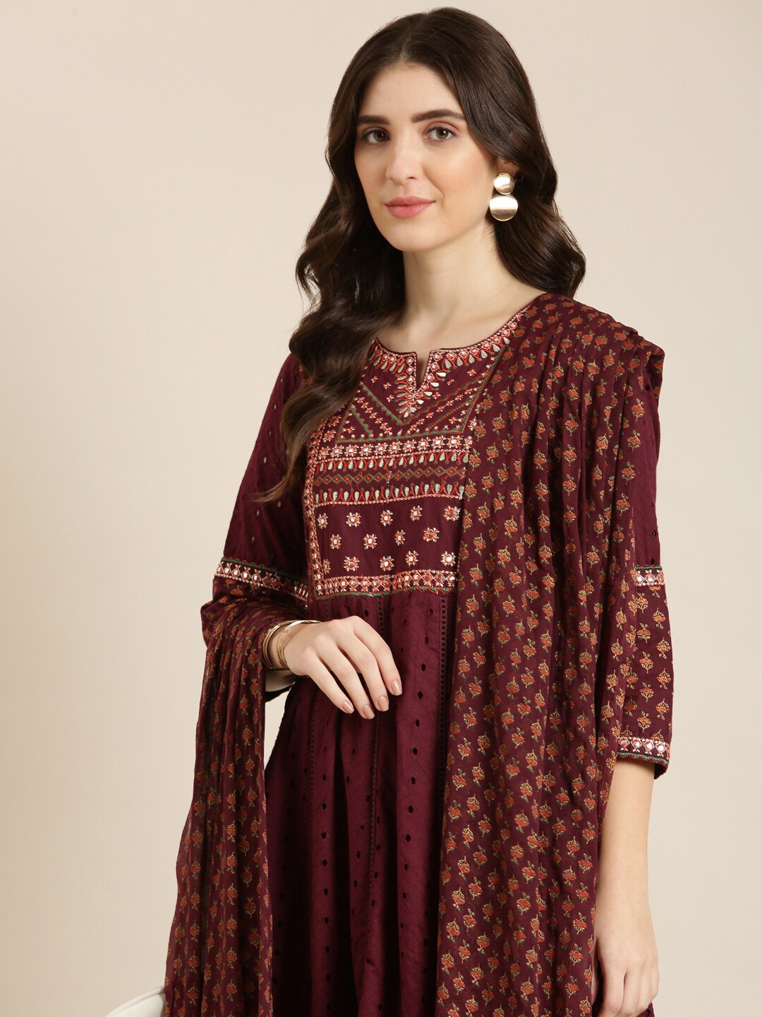 SHOWOFF Ethnic Motifs Printed Empire Mirror Work Kurta With Trousers & Dupatta, Maroon
SHOWOFF Ethnic Motifs Printed Empire Mirror Work Kurta With Trousers & Dupatta, Maroon