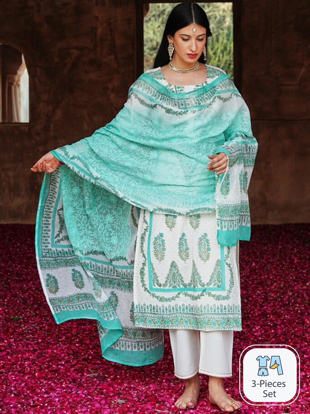 KARAJ JAIPUR Ethnic Motifs Embroidered Straight Kurta With Trousers & Dupatta, Sea green
KARAJ JAIPUR Ethnic Motifs Embroidered Straight Kurta With Trousers & Dupatta, Sea green