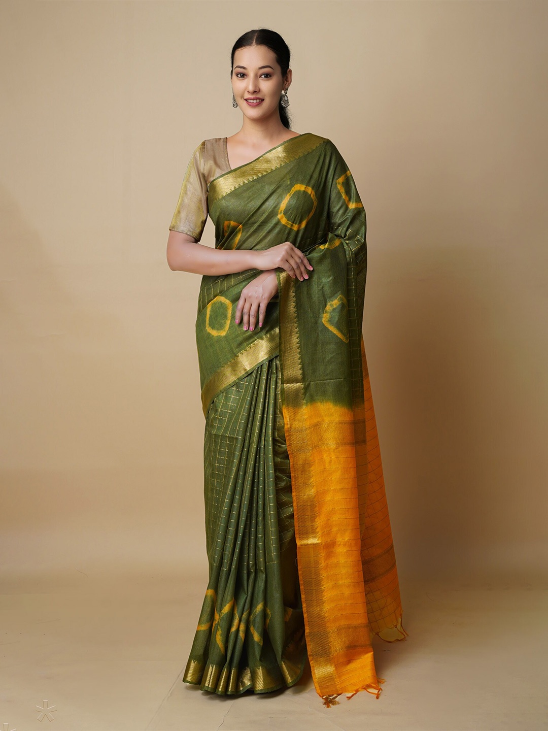 Unnati Silks Tie And Dye Printed Zari Silk Cotton Mangalagiri Saree, Green
Unnati Silks Tie And Dye Printed Zari Silk Cotton Mangalagiri Saree, Green
