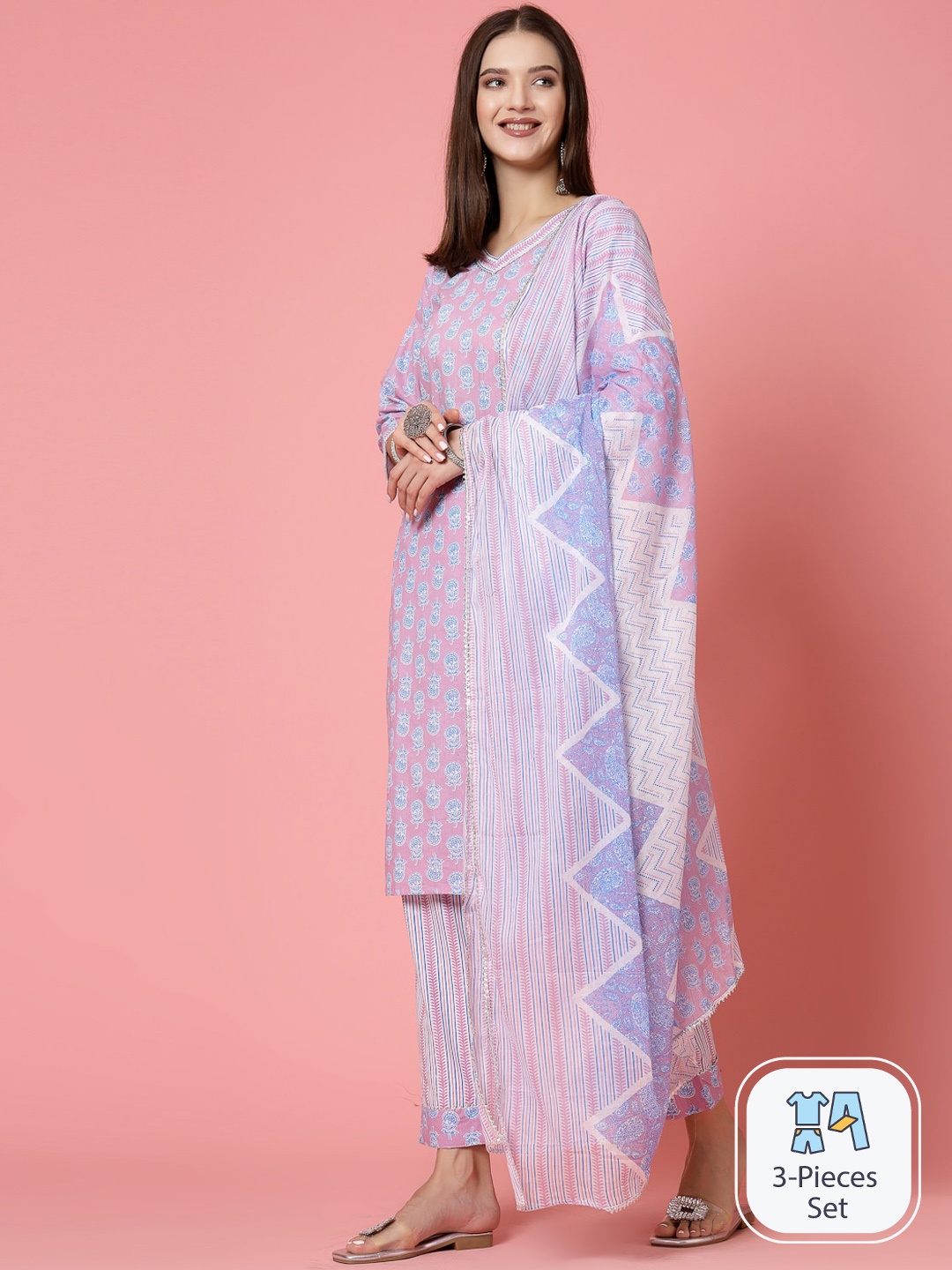 Molly & Michel Floral Printed Regular Pure Cotton Straight Kurta & Trousers With Dupatta, Purple
Molly & Michel Floral Printed Regular Pure Cotton Straight Kurta & Trousers With Dupatta, Purple
