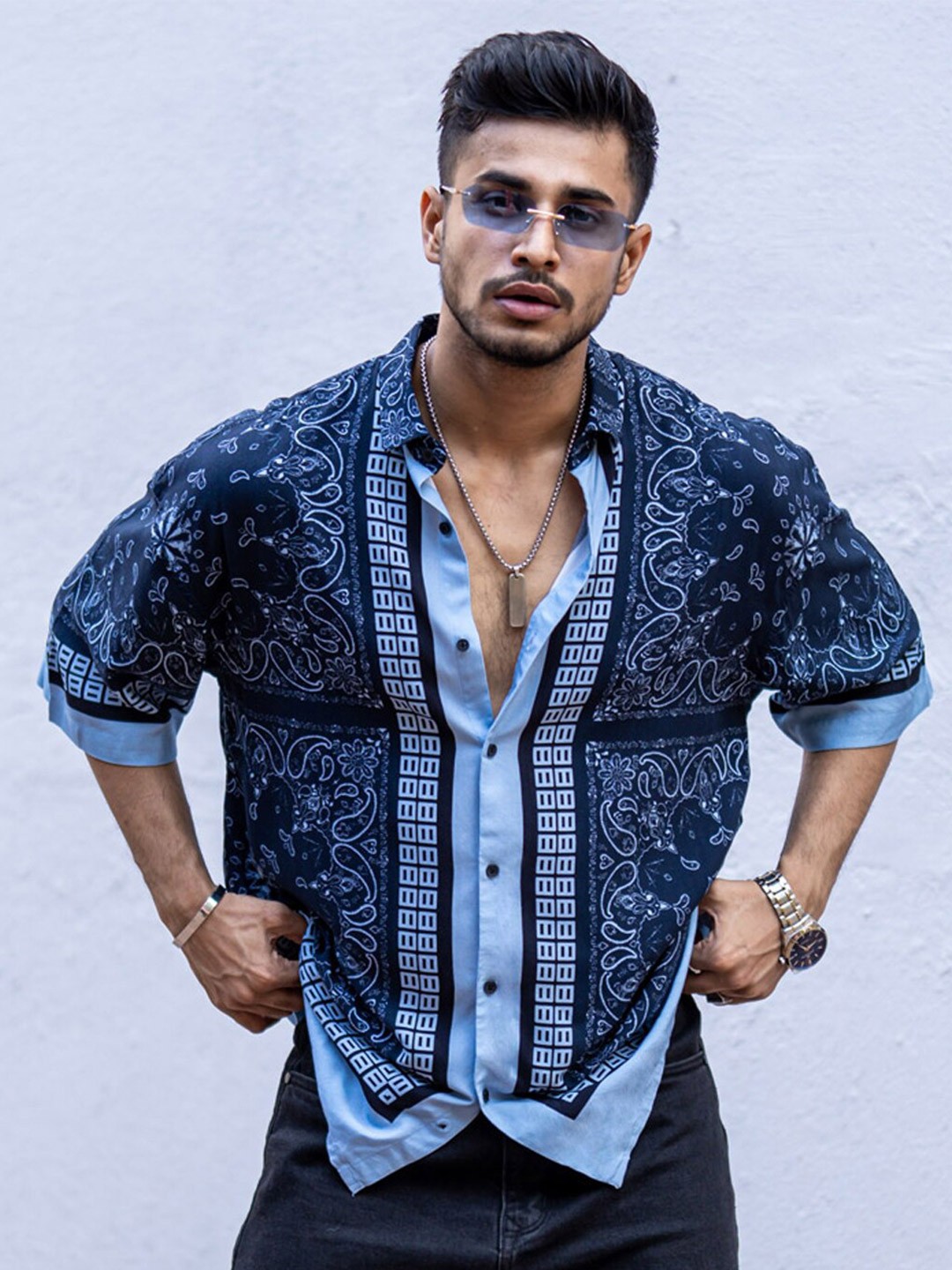 Powerlook India Slim Ethnic Motifs Printed Spread Collar Oversized Casual Shirt, Navy blue
