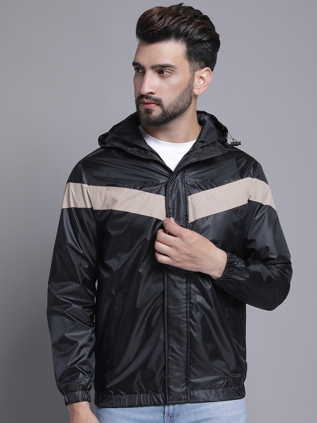 HOUSE OF VEDAS Colorblocked Windcheater and Water Resistant Outdoor Biker Jacket, Black
HOUSE OF VEDAS Colorblocked Windcheater and Water Resistant Outdoor Biker Jacket, Black