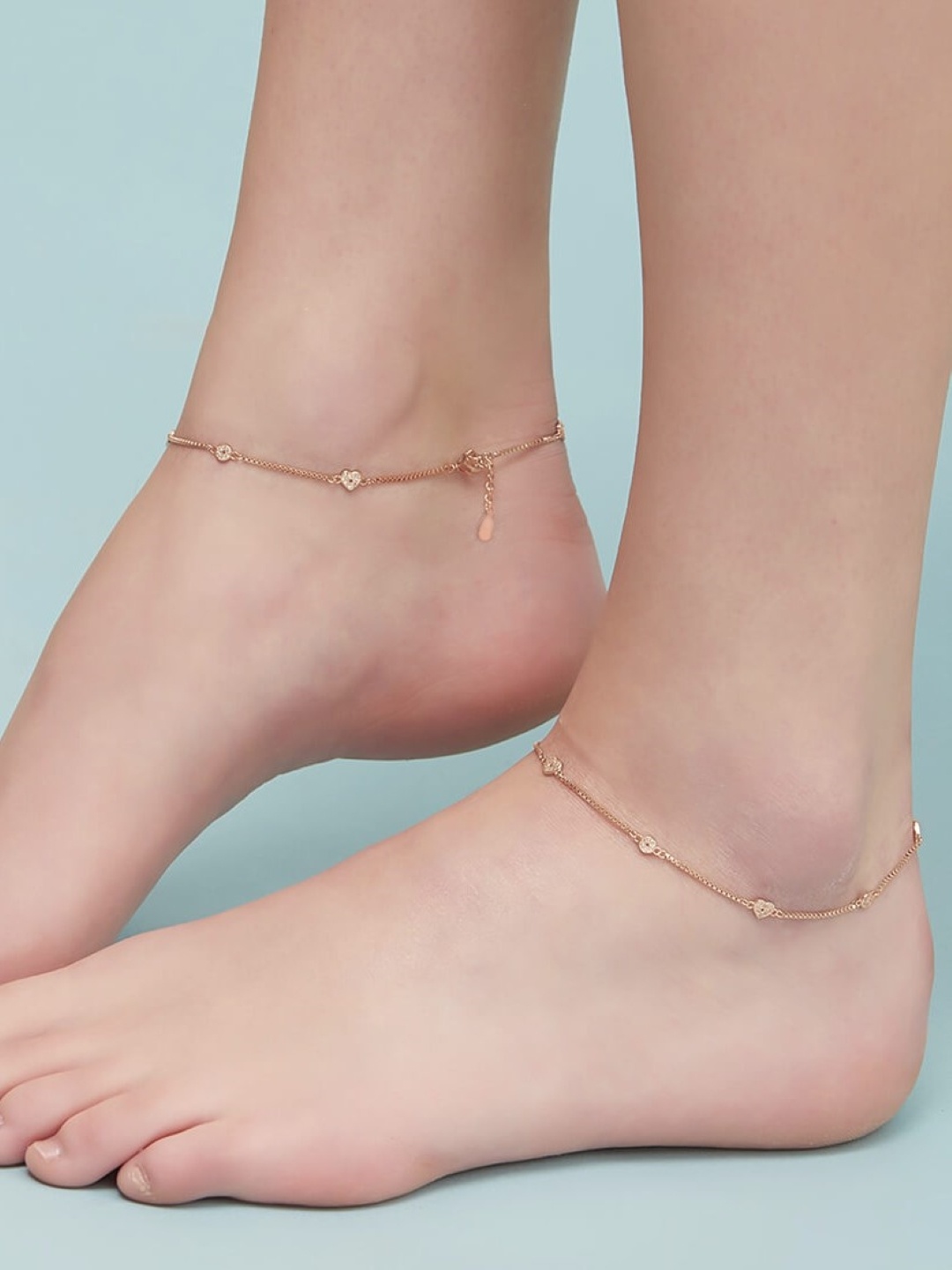 Zavya Set of 2 925 Pure Sterling Silver Rose Gold-Plated Artificial Stones-Studded Anklet
Zavya Set of 2 925 Pure Sterling Silver Rose Gold-Plated Artificial Stones-Studded Anklet