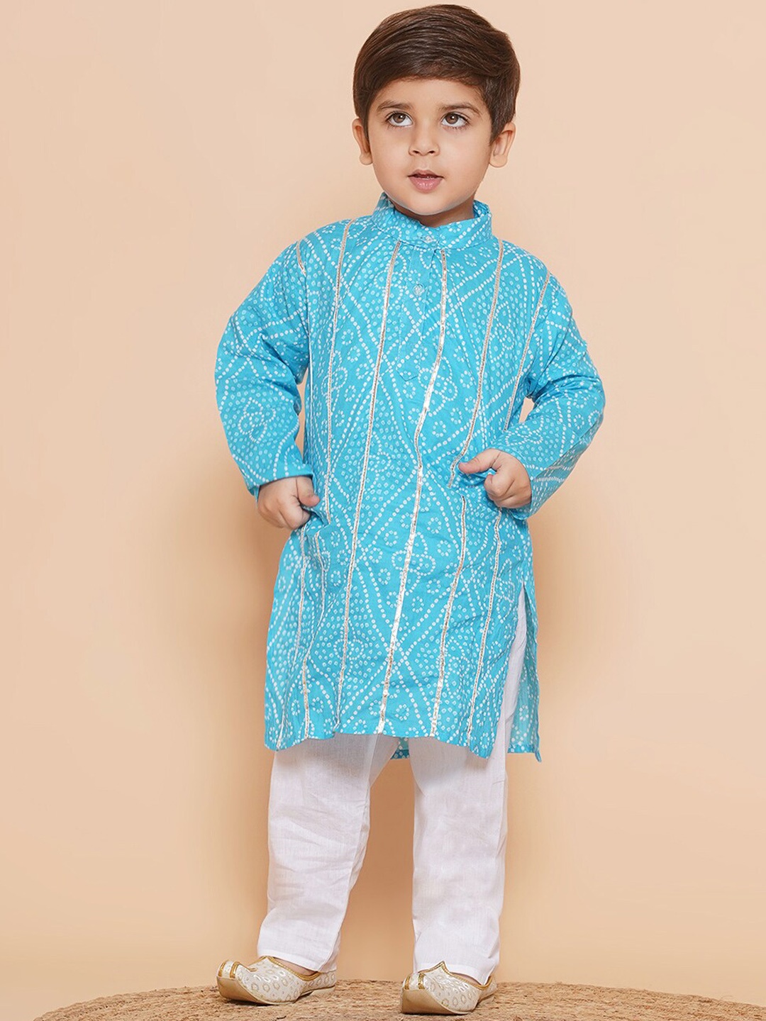 Aj DEZInES Boys Bandhani Printed Band Collar Gotta Patti Pure Cotton Kurta With Pyjamas, Blue
Aj DEZInES Boys Bandhani Printed Band Collar Gotta Patti Pure Cotton Kurta With Pyjamas, Blue