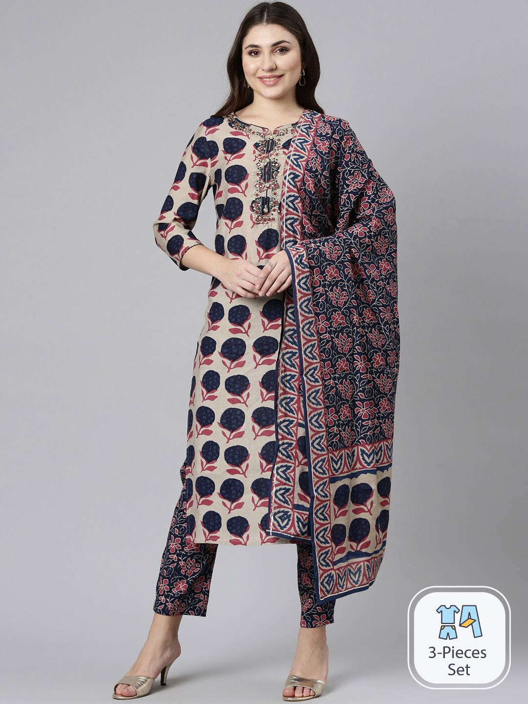 Neerus Floral Printed Beads and Stones Yoke Design Kurta with Trousers & With Dupatta, Cream
Neerus Floral Printed Beads and Stones Yoke Design Kurta with Trousers & With Dupatta, Cream