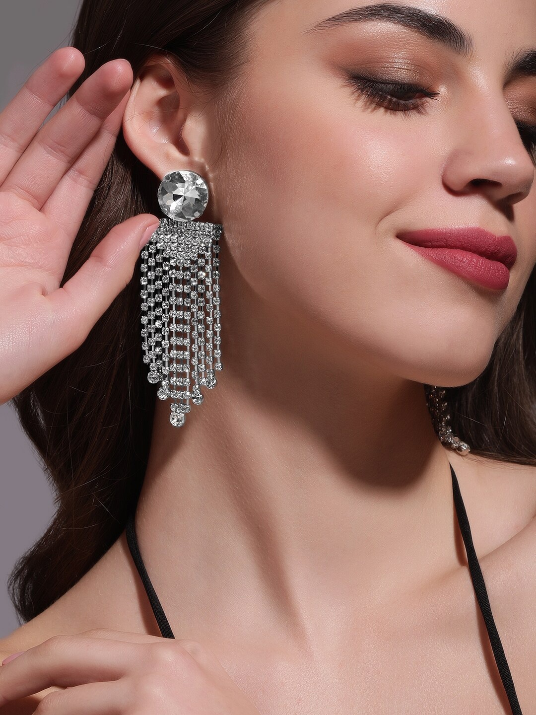 Rubans Voguish Rhodium Plated AD & Zicronia Studded Multilayerd Shoulder Duster Earring, Silver
Rubans Voguish Rhodium Plated AD & Zicronia Studded Multilayerd Shoulder Duster Earring, Silver