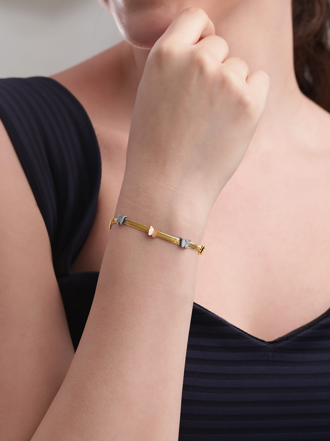 Rubans Voguish 22k Gold Plated Waterproof Butterfly Charm Tarnish Free Minimal Bracelet
Rubans Voguish 22k Gold Plated Waterproof Butterfly Charm Tarnish Free Minimal Bracelet