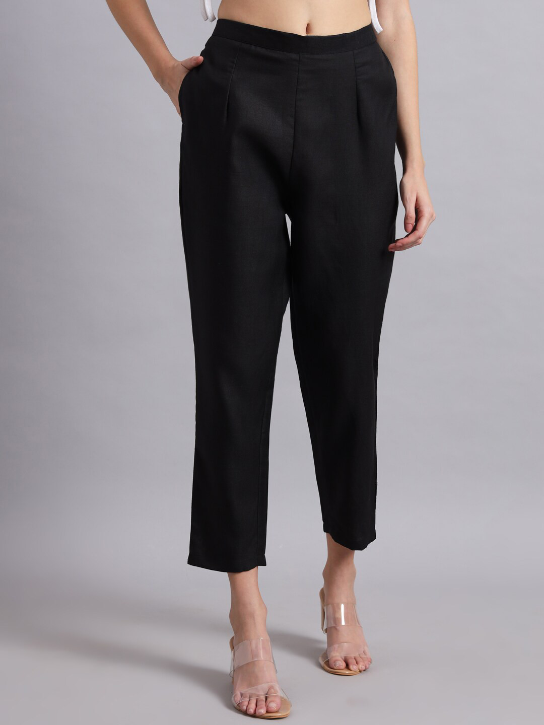 Kiwie Original Slim Fit Mid-Rise Pleated Cotton Cropped Cigarette Trousers, Black
Kiwie Original Slim Fit Mid-Rise Pleated Cotton Cropped Cigarette Trousers, Black