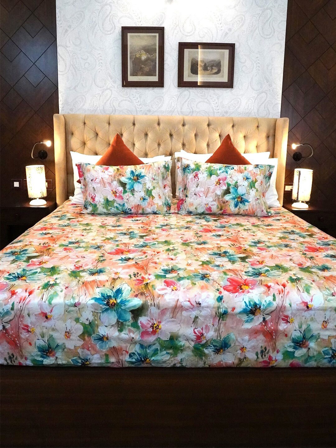 TARA- Sparkling Homes Pink & Green Floral Cotton 350 TC King Bedsheet with 2 Pillow Covers
TARA- Sparkling Homes Pink & Green Floral Cotton 350 TC King Bedsheet with 2 Pillow Covers