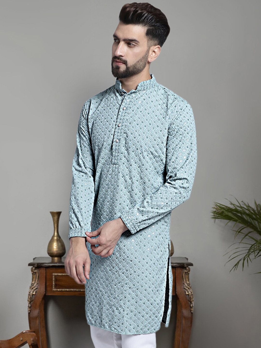 Jompers Geometric Embroidered Mandarin Collar Sequinned Pure Cotton Straight Kurta, Blue
Jompers Geometric Embroidered Mandarin Collar Sequinned Pure Cotton Straight Kurta, Blue