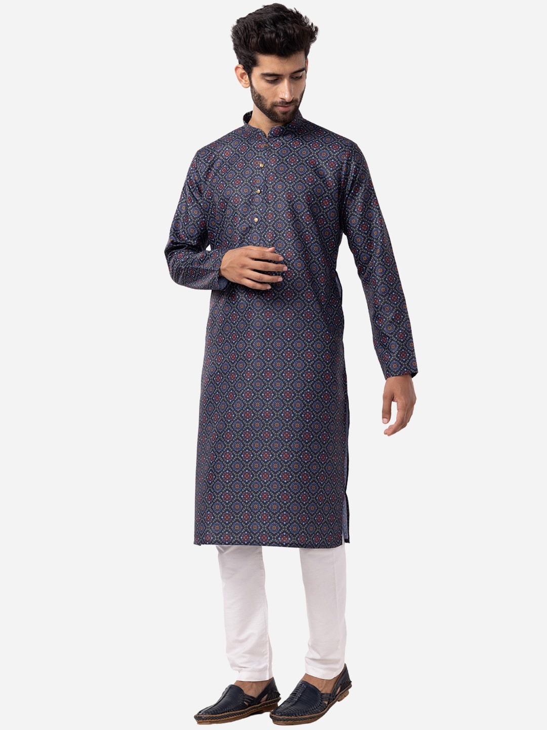 THE KURTA COMPANY Ethnic Motifs Printed Mandarin Collar Straight Silk Kurta, Blue
THE KURTA COMPANY Ethnic Motifs Printed Mandarin Collar Straight Silk Kurta, Blue