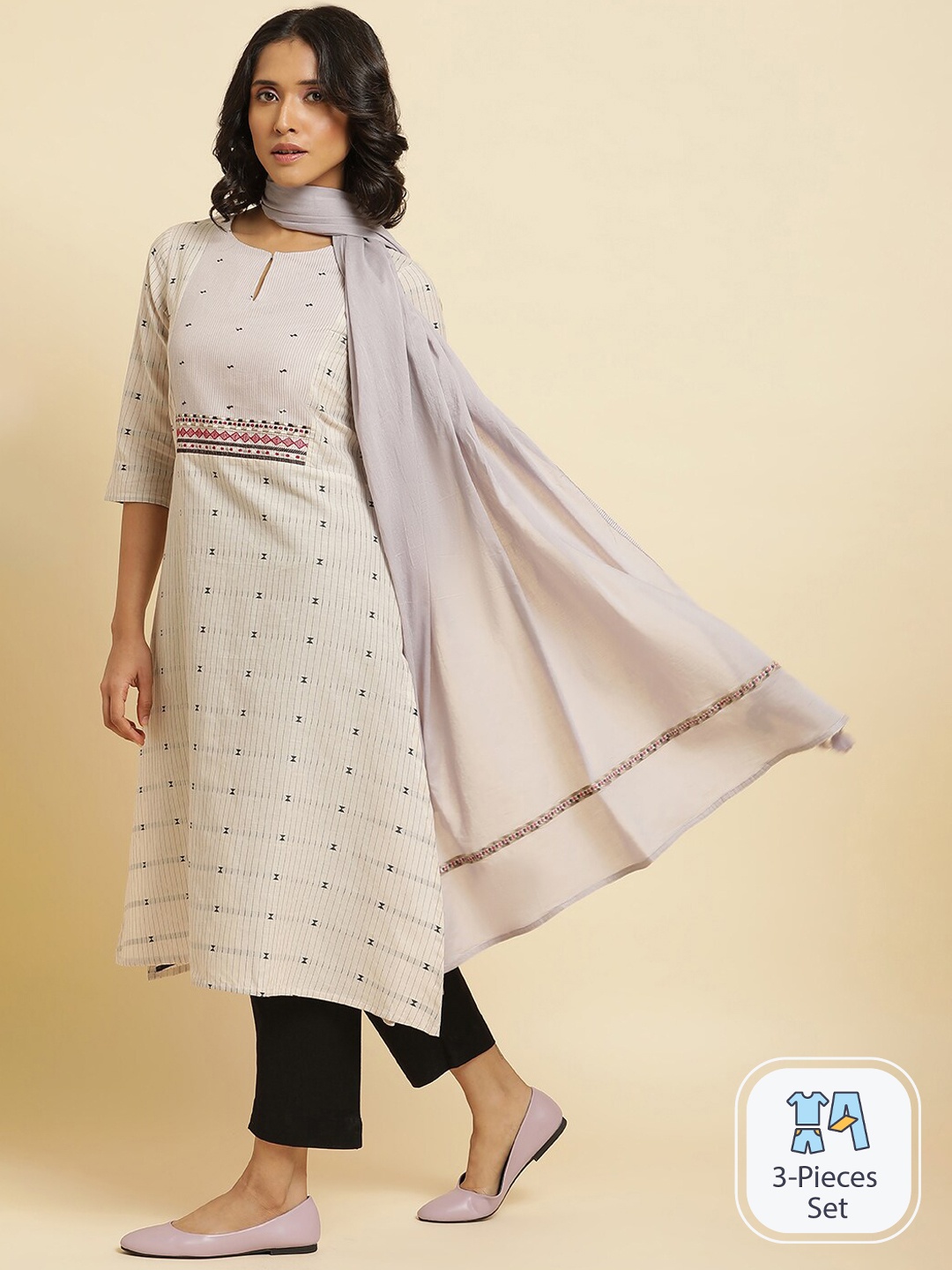 W Geometric Printed Regular Thread Work Pure Cotton Kurta With Trousers & Dupatta, Beige
W Geometric Printed Regular Thread Work Pure Cotton Kurta With Trousers & Dupatta, Beige