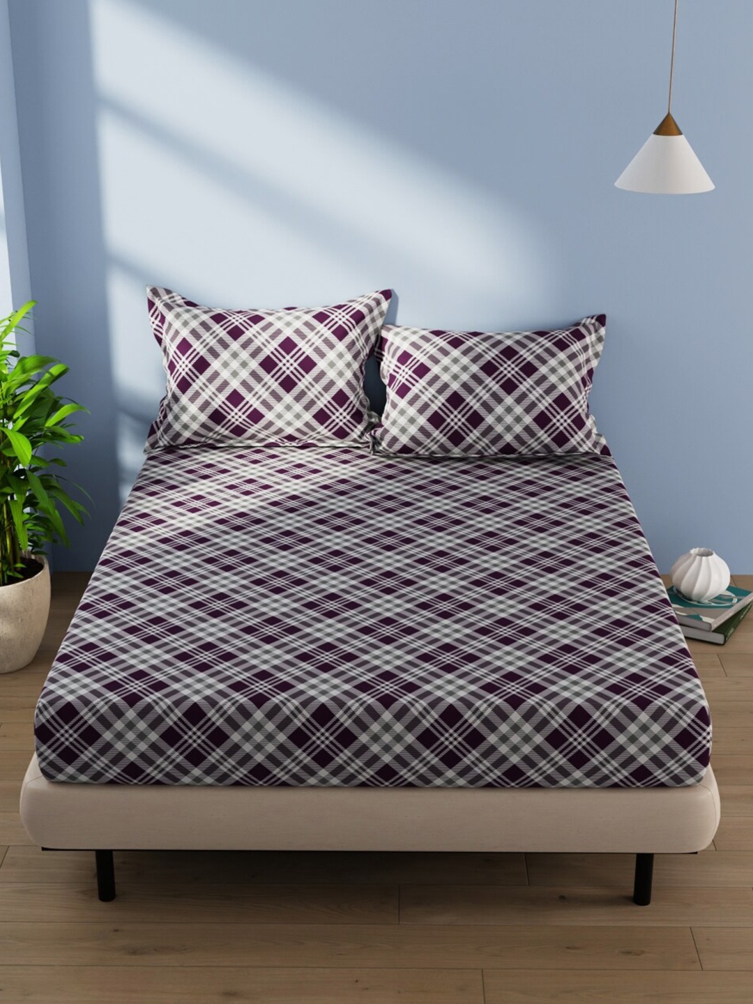BIANCA Serina Pink & White Geometric Cotton 144 TC Queen Bedsheet With 2 Pillow Covers
BIANCA Serina Pink & White Geometric Cotton 144 TC Queen Bedsheet With 2 Pillow Covers