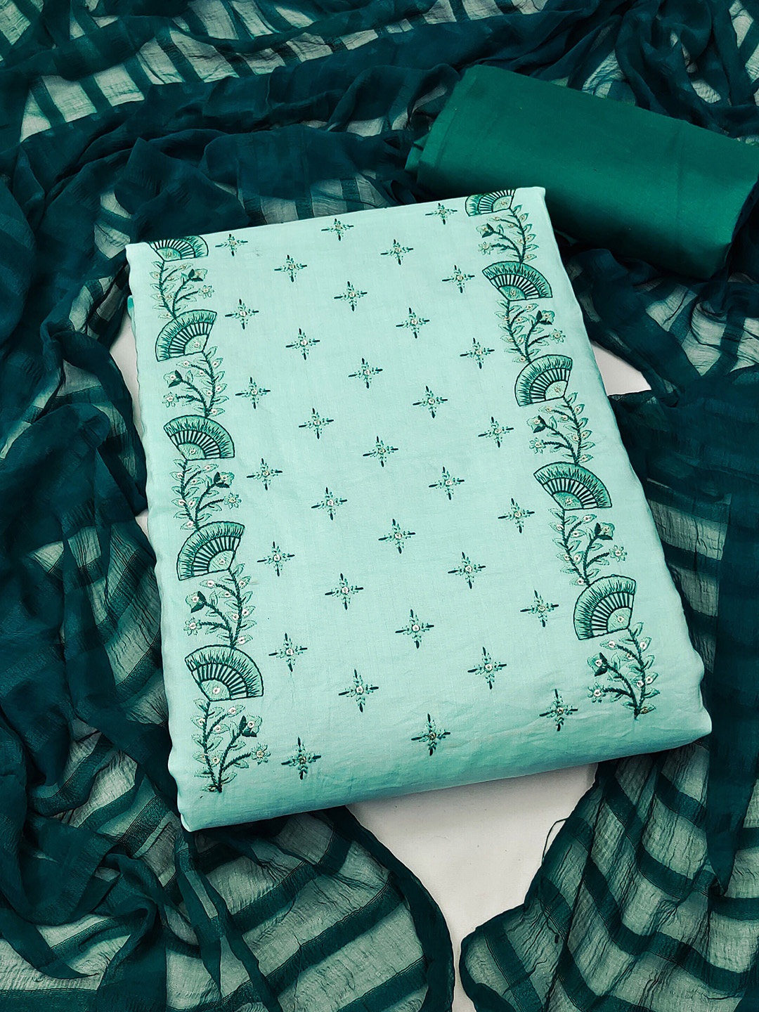 MANVAA Floral Embroidered Pure Silk Sequinned Detail Unstitched Dress Material, Sea green
MANVAA Floral Embroidered Pure Silk Sequinned Detail Unstitched Dress Material, Sea green