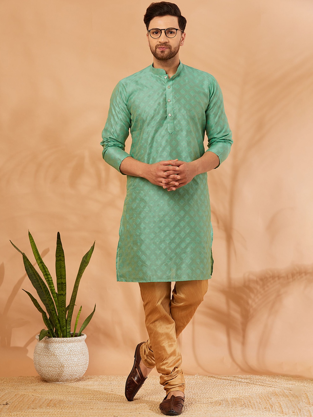 Armaan Ethnic Ethnic Motifs Embroidered Thread Work Raw Silk Kurta with Churidar, Lime green
Armaan Ethnic Ethnic Motifs Embroidered Thread Work Raw Silk Kurta with Churidar, Lime green