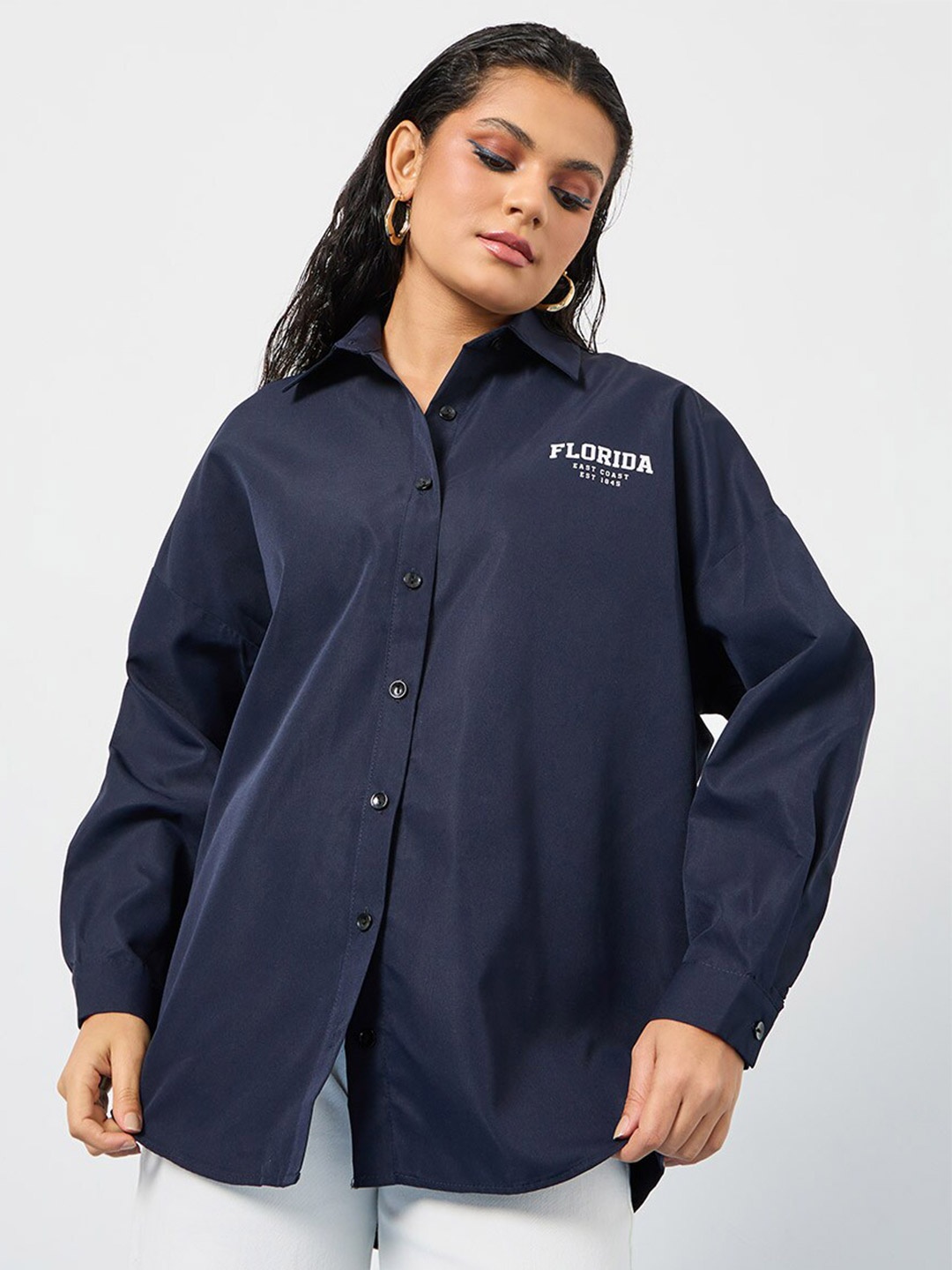 Styli Typography Printed Drop Shoulder Sleeves Oversized Casual Shirt, Navy blue
Styli Typography Printed Drop Shoulder Sleeves Oversized Casual Shirt, Navy blue